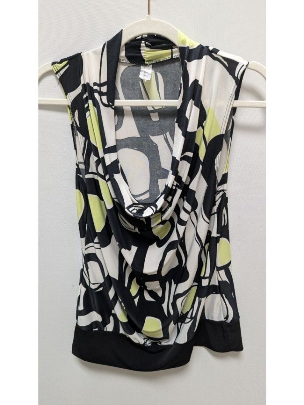 R Marks White/Black/Green Printed Sleeveless Blouse